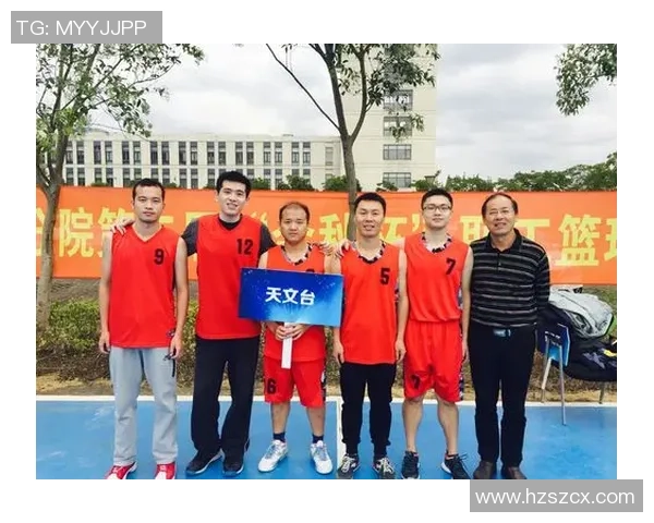 赛后分析:上海篮球队与成都篮球队的表现与状态对比探讨 赛后分析:上海篮球队与成都篮球队的表现与状态对比探讨