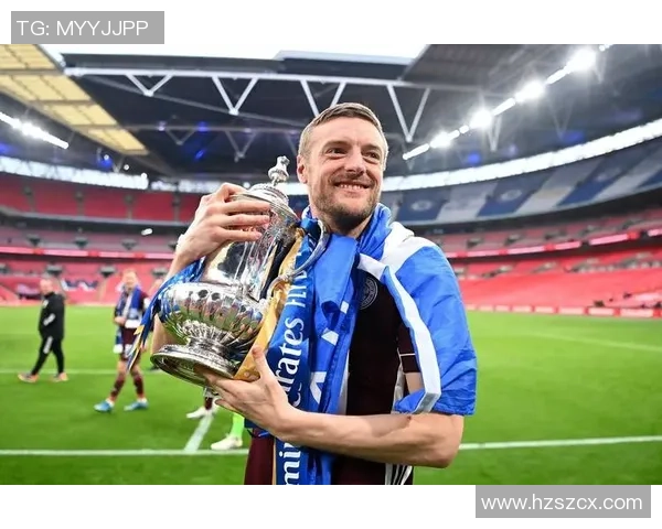 德国退役足球明星10号的传奇人生与足球生涯回顾